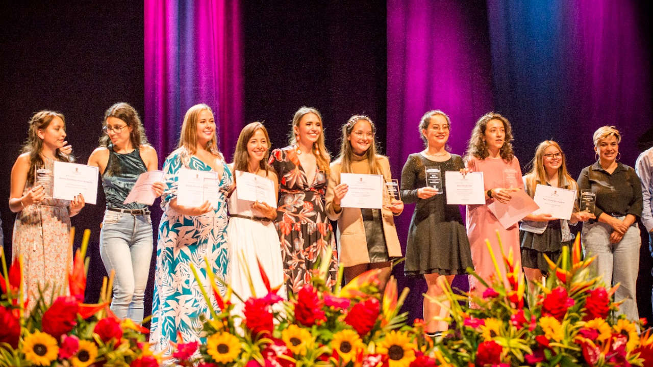 Edición número 18 de la Gran Noche de las Mujeres Mujeres