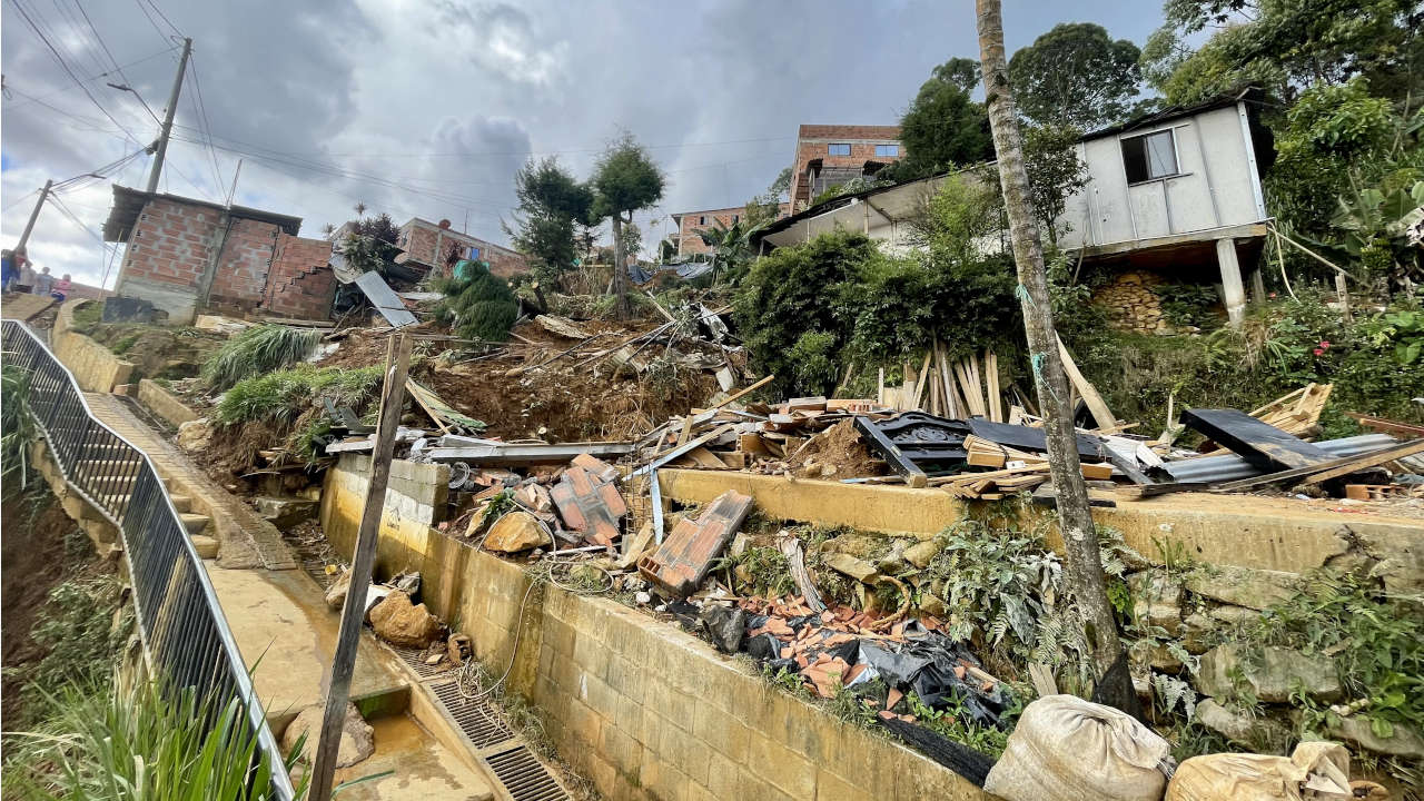 Se han atendido 21 emergencias relacionadas con las lluvias en Villa Hermosa, comuna 8 de Medellín Villa Hermosa