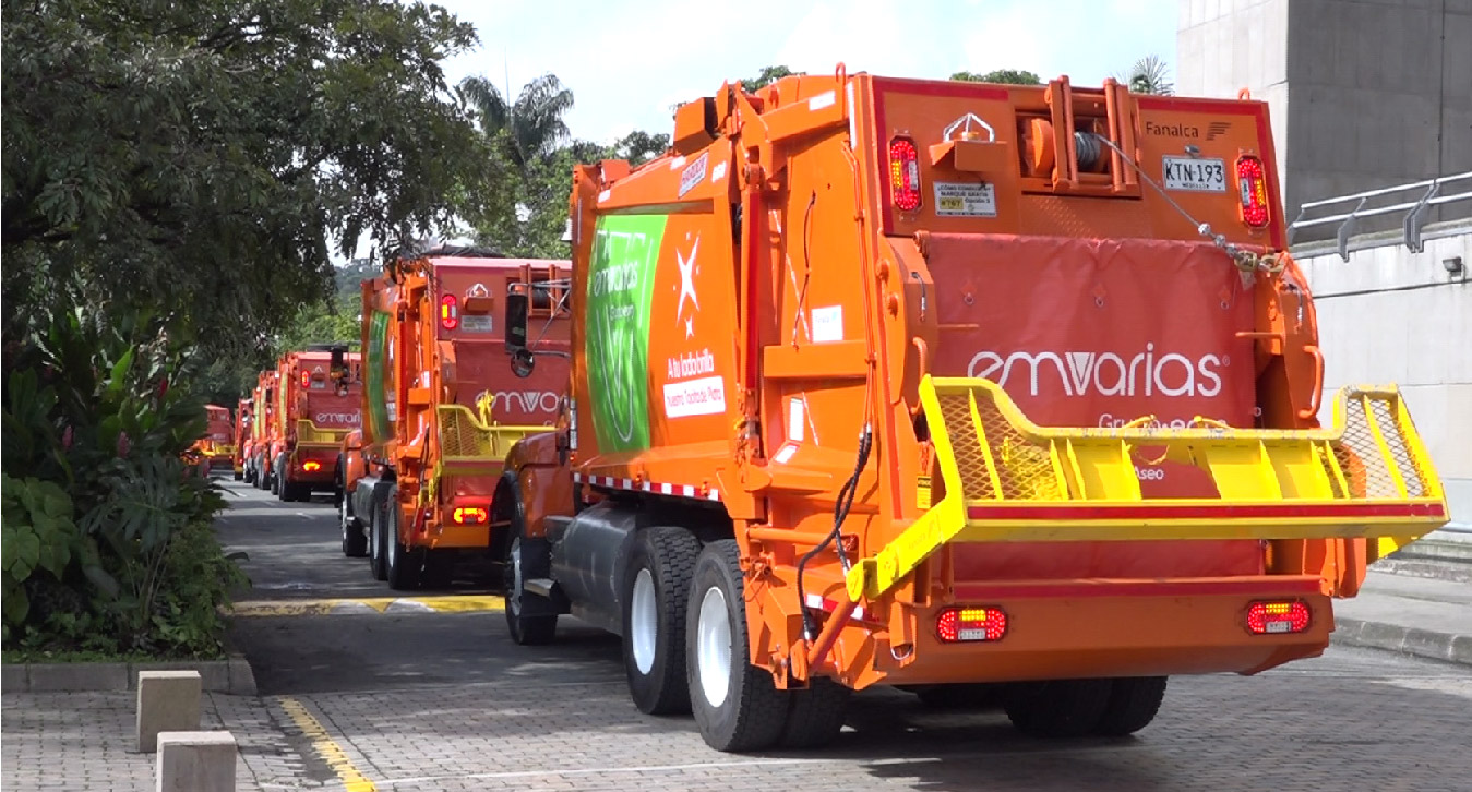 Conozca el trabajo de los operarios de Emvarias durante estas festividades