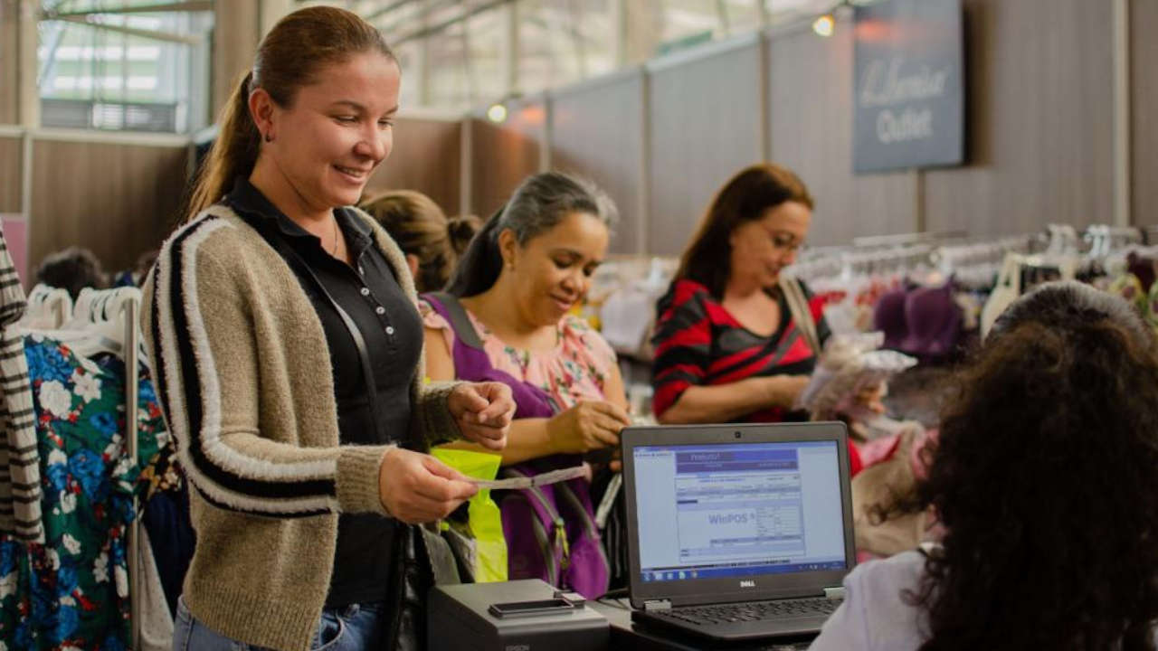 Con el Bazar de Marcas Súper Outlet, Plaza Mayor le da la bienvenida a la Navidad Bazar de Marcas
