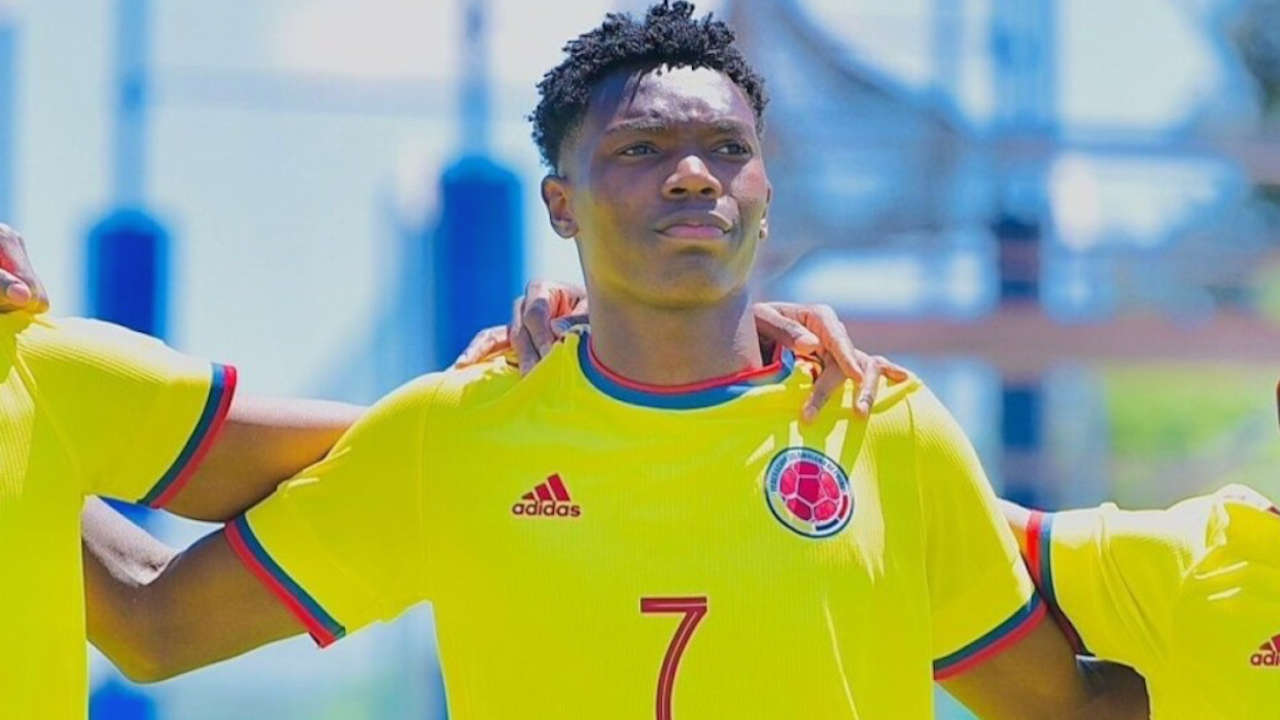 Juvenil Jorge Cabezas nuevo jugador del Medellín Medellín
