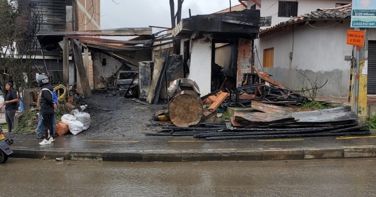 Incendio estructural en el Carmen de Viboral 1 325964934 1466583500534532 1492498318265925781 n