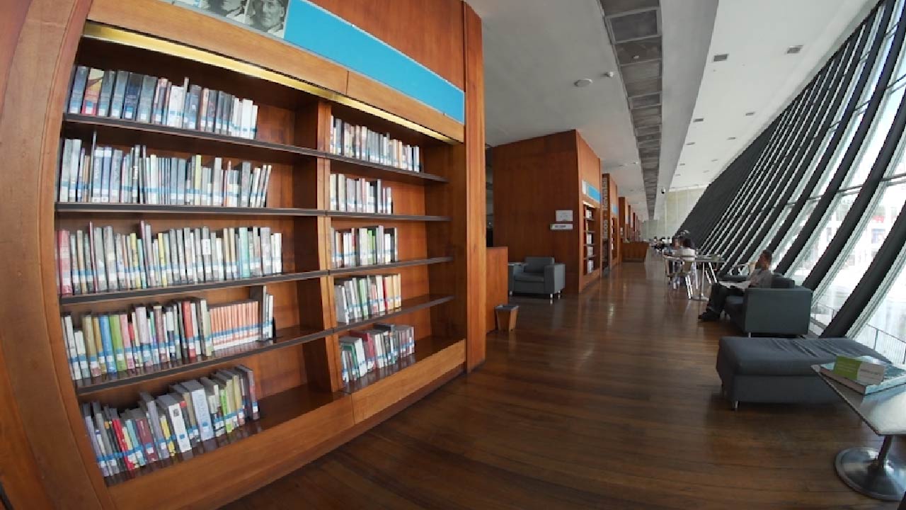 BIBLIOTECA EPM-01