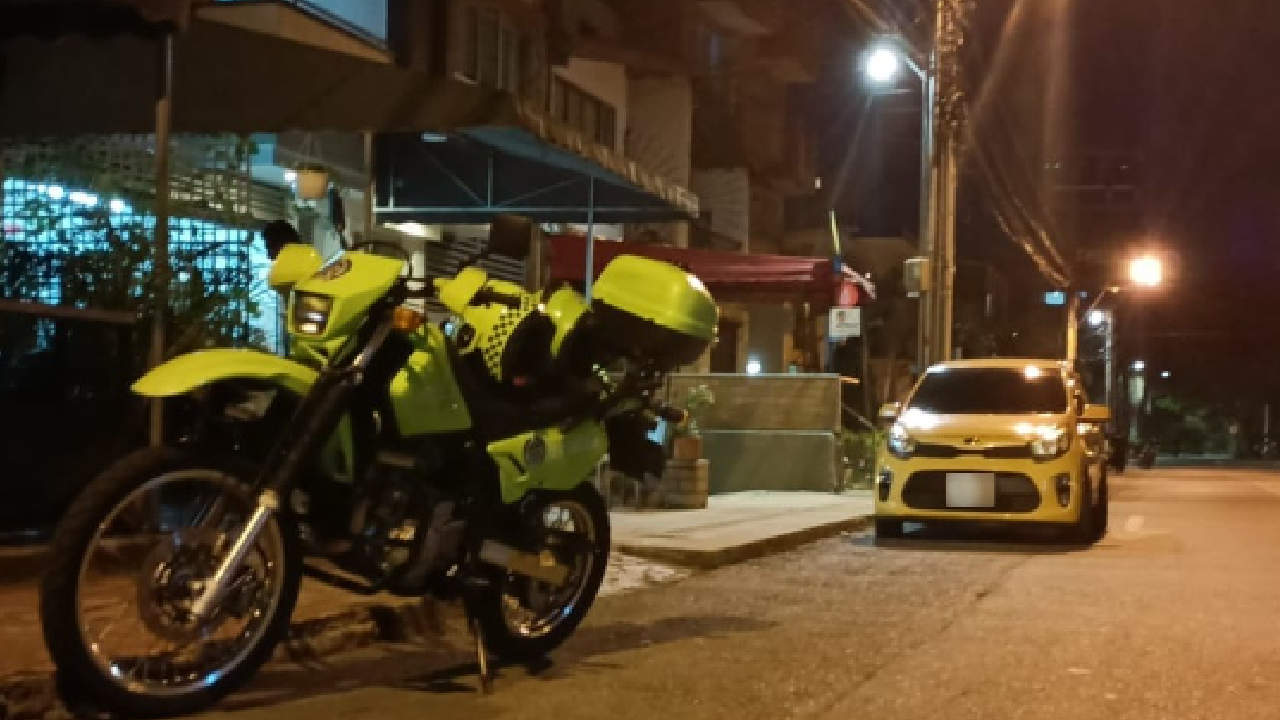 extranjero muerto apartamento