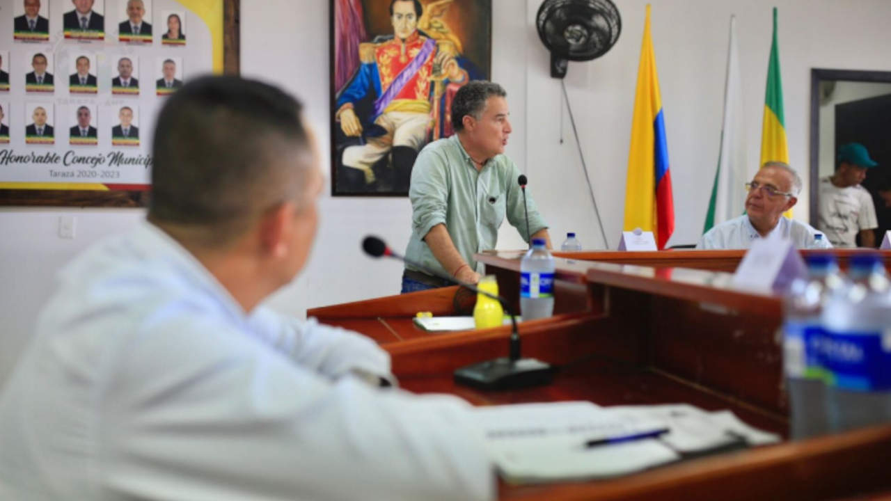 consejo puerto lopez subestacion policia