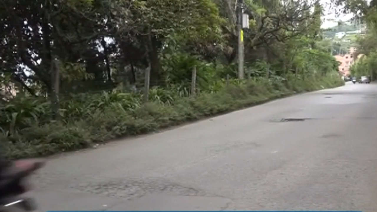 Denuncian mal estado de la vía en San Cristóbal San Cristóbal