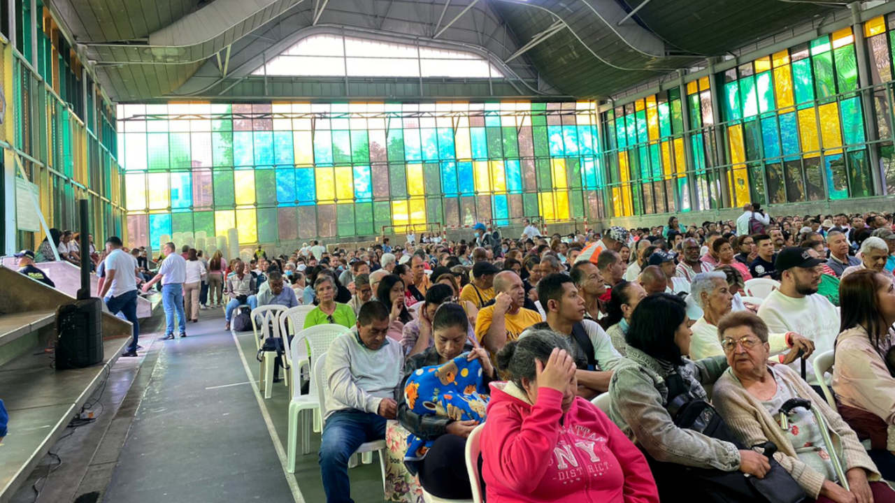 Reconocimientos de viviendas fueron entregados por la Alcaldía de Medellín e Isvimed Viviendas
