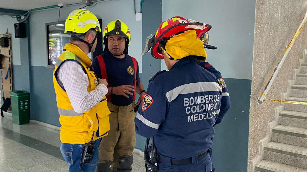 ¿Le gustaría trabajar como bombero?: Se abren nuevas vacantes en el país
