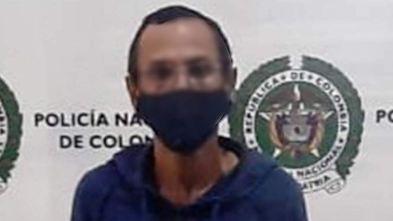 hombre ataco vecino por excremento de mascotas