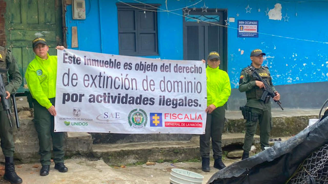 Extinguen dominio de bienes del clan de oriente por casi 17 mil millones de pesos