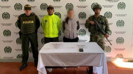 ¡Atención! Cayó “La Mona” presunta coordinadora logística del Clan del Golfo, en el suroeste antioqueño