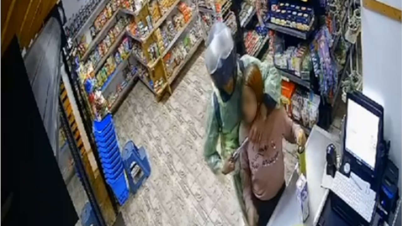 Con video, comerciantes del Carmen de Viboral denuncian atracos a sus locales carmen
