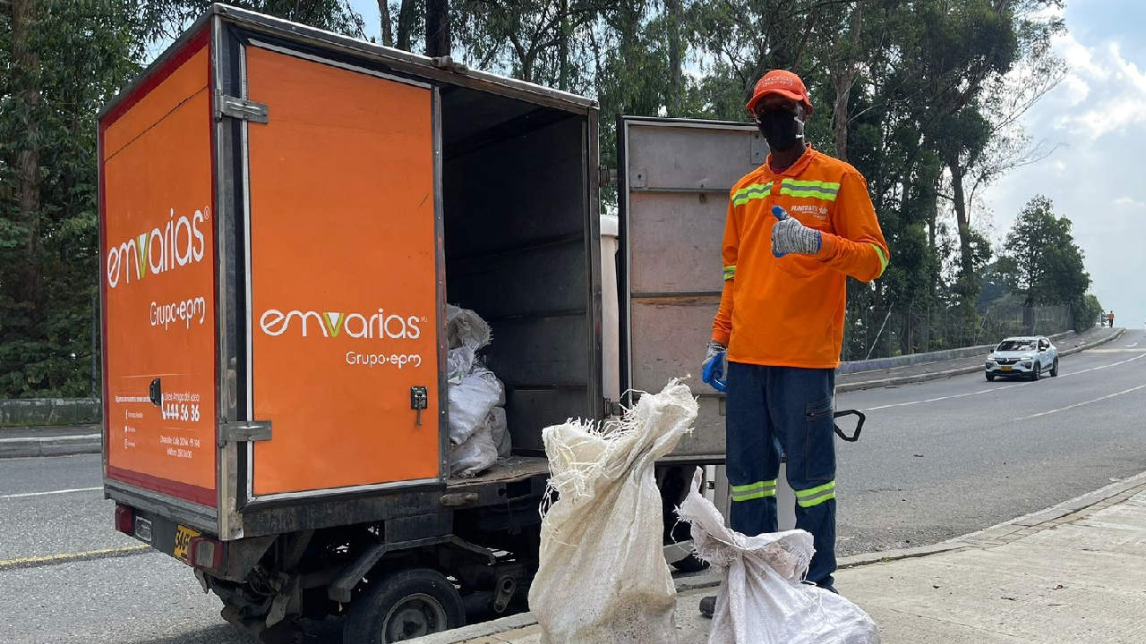 Escombros Cero comenzó a operar en todos los hogares de Medellín