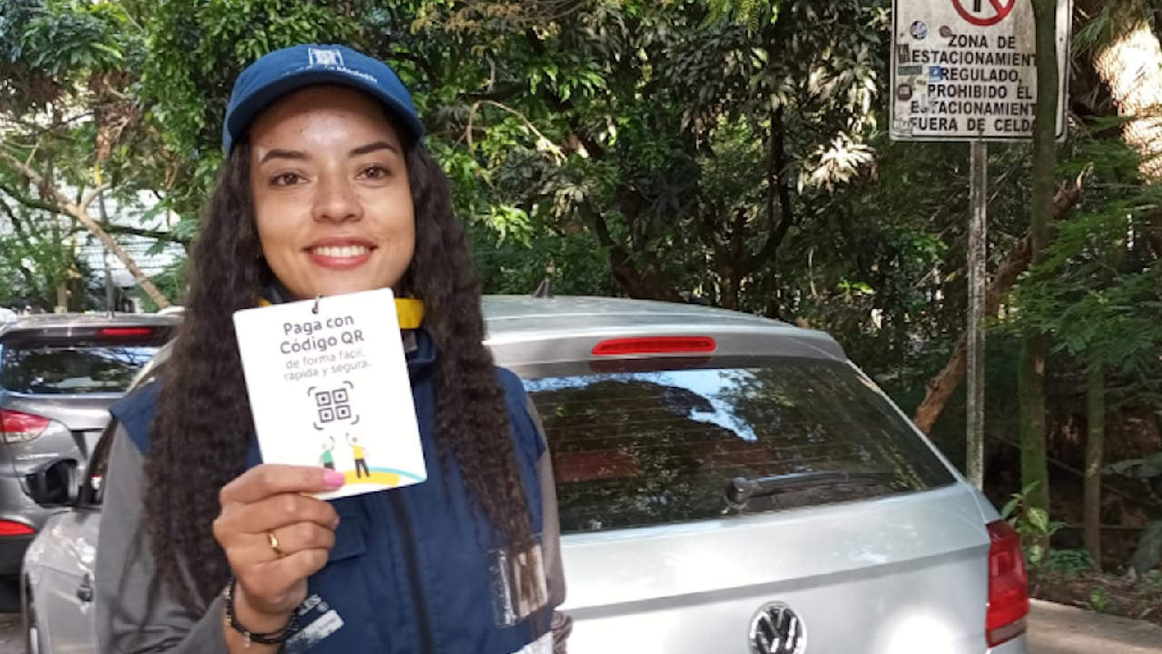 Parquímetros ya se pueden pagar con código QR en Medellín QR