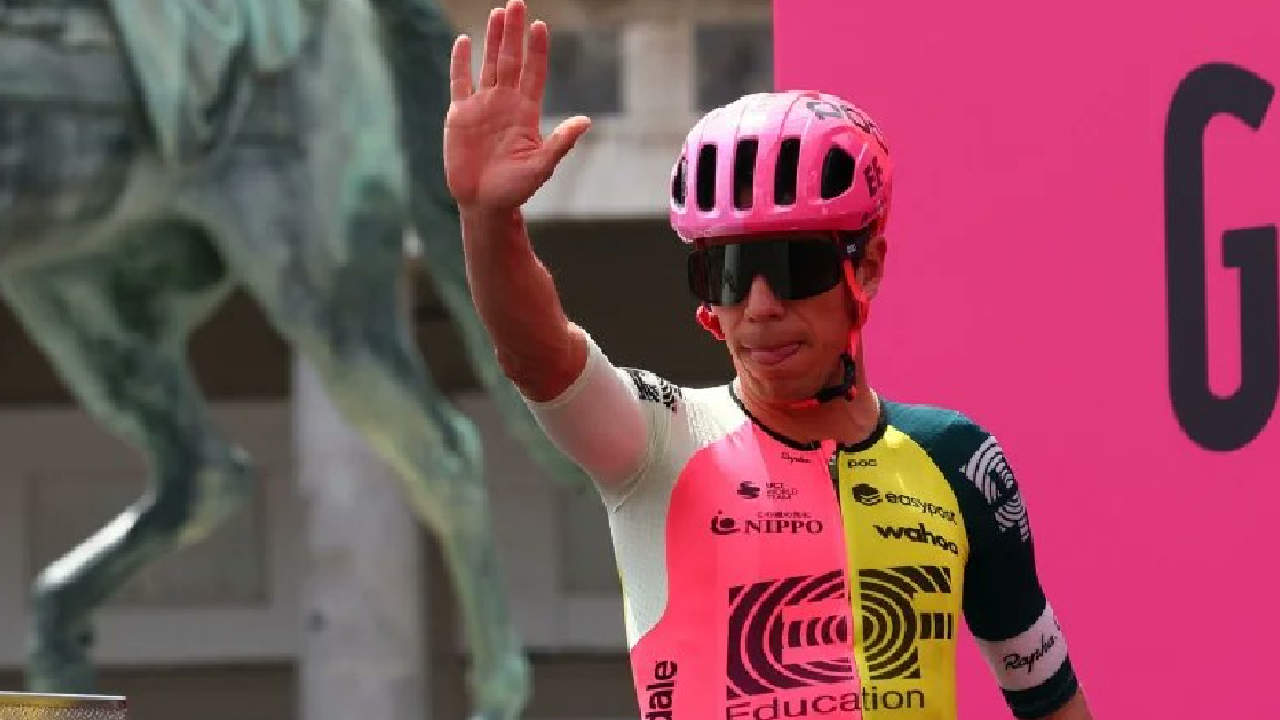 Rigoberto Urán se retira del Giro por Covid-19 Rigoberto Urán se retira del Giro por Covid-19