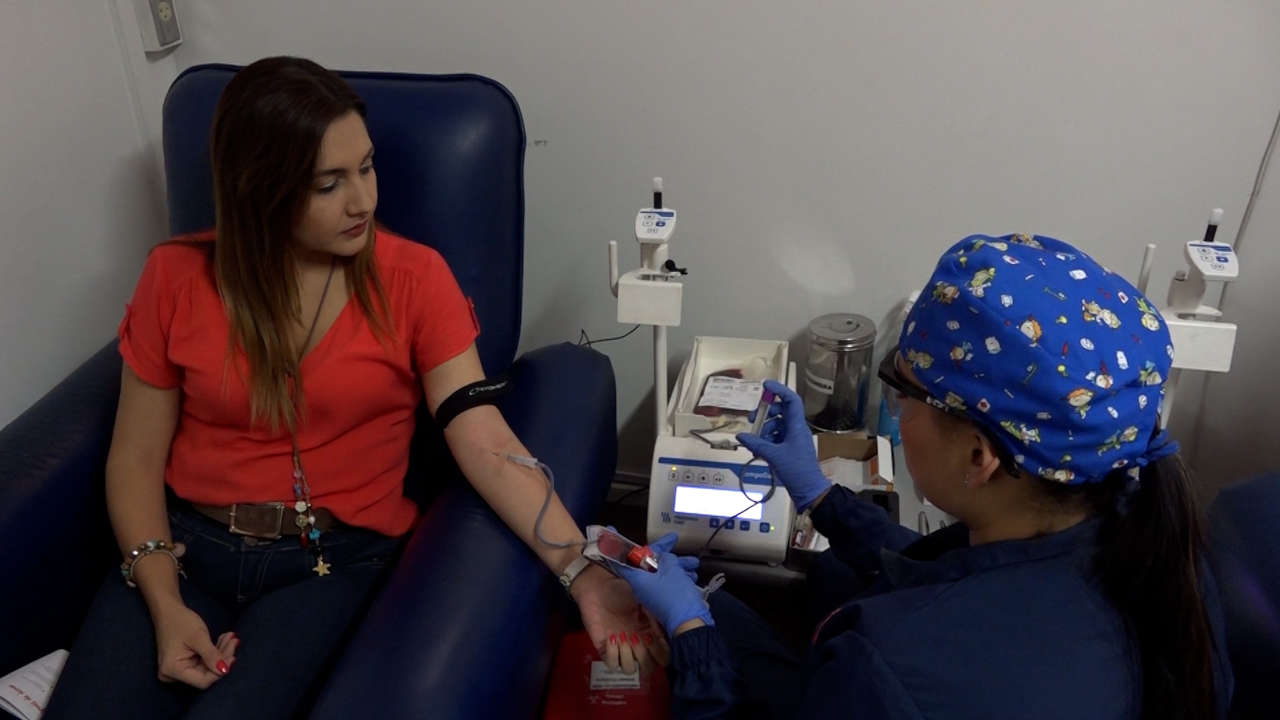 Escasez de sangre, especialmente de tipo O- sangre