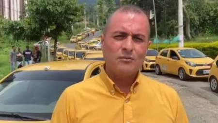Se registra manifestación de taxistas en el municipio de Caldas