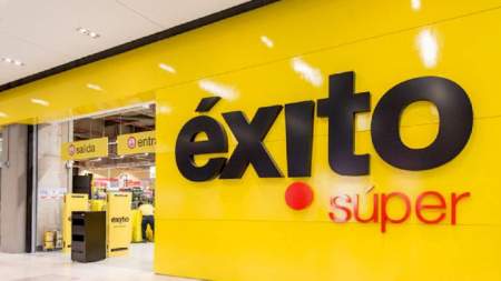 Oferta en efectivo de Gilinski por almacenes Éxito