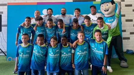 Niños de escuelas Inder jugarán torneo en Corea