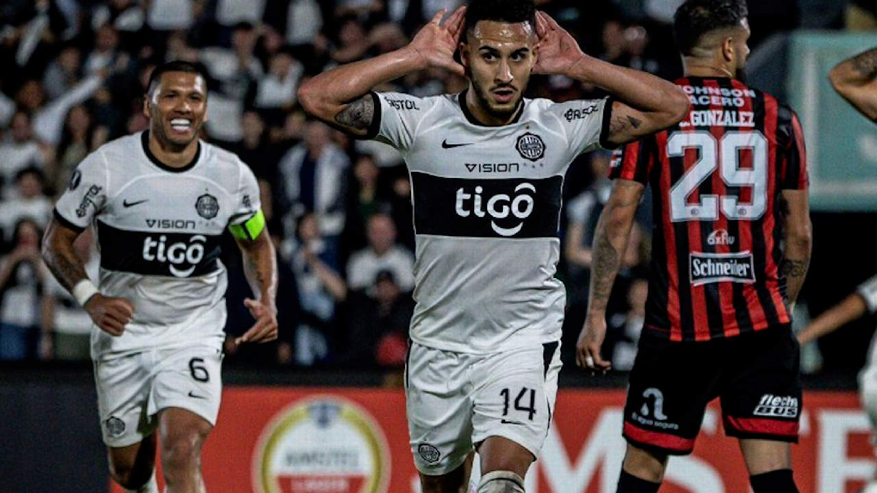Olimpia y Nacional disputan liderato del grupo