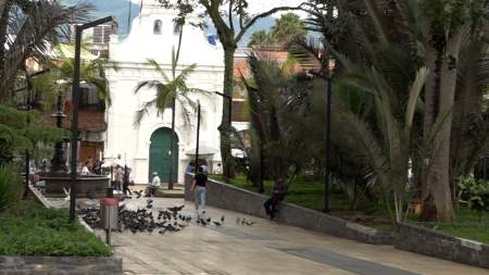 Plantón en defensa del ambiente en la ceja