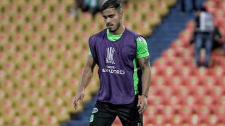 Nacional no levanta cabeza y perdió en casa