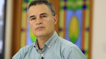 “Renunciar antes de terminar el periodo de mandato es un irrespeto a los electores”; gobernador de Antioquia