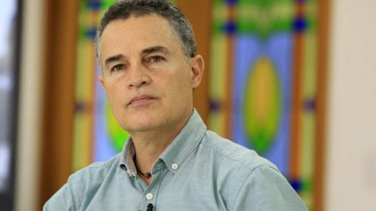 “Renunciar antes de terminar el periodo de mandato es un irrespeto a los electores”; gobernador de Antioquia