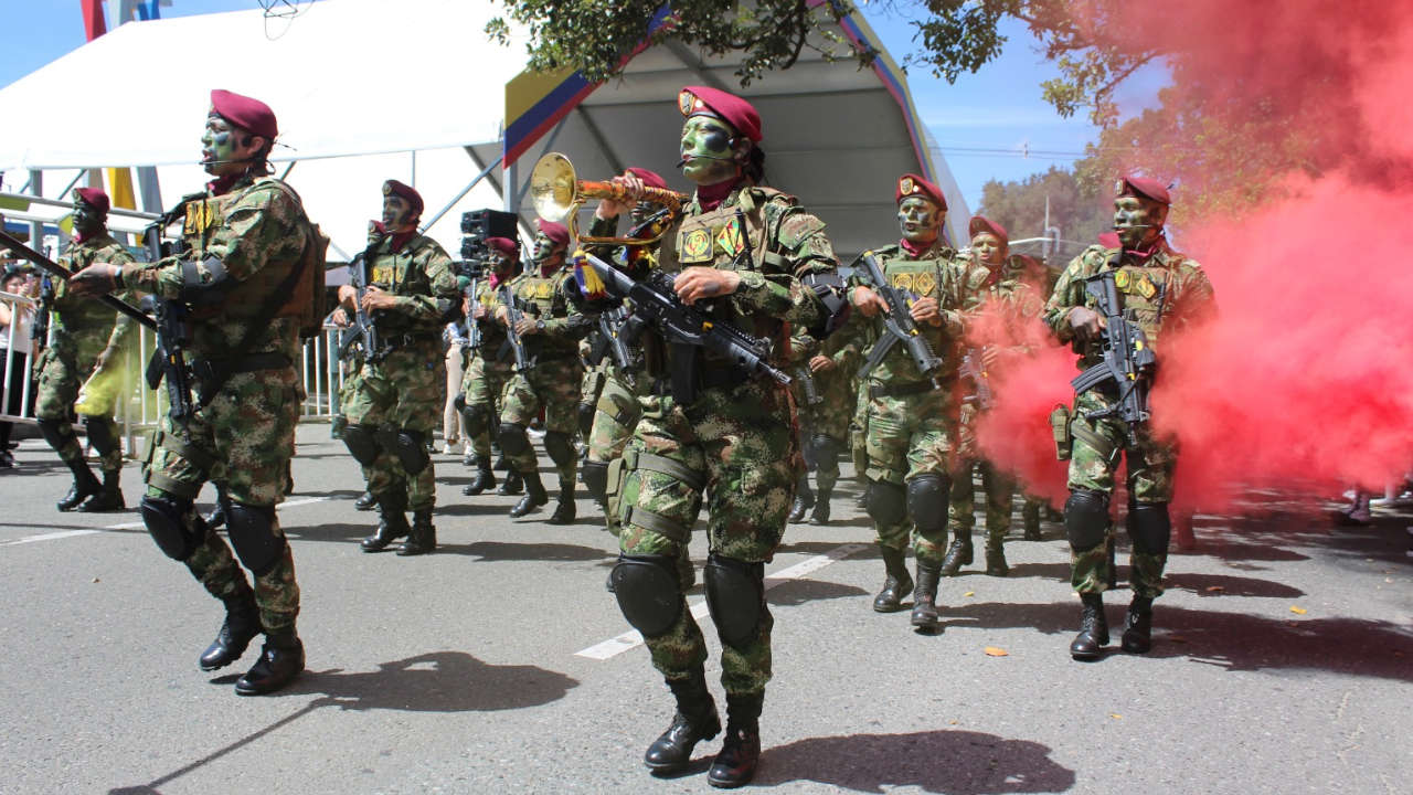 medellin-desfile-20-julio