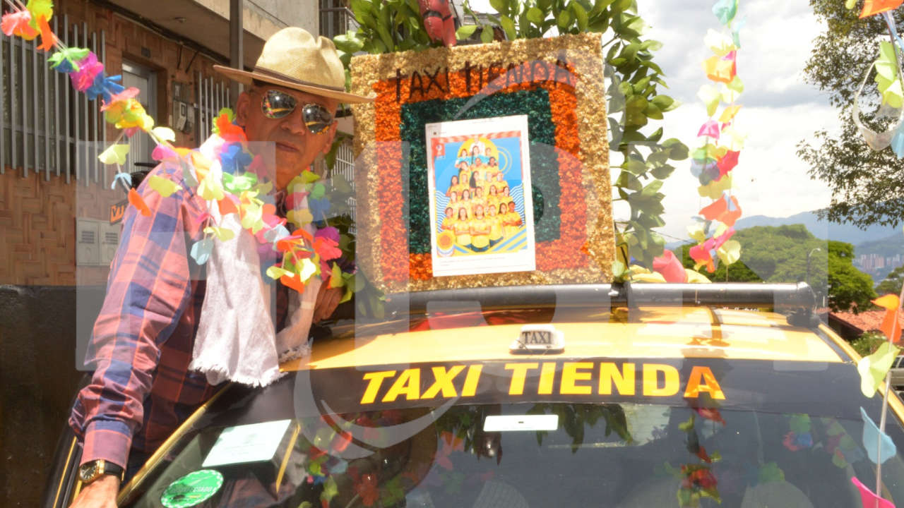 taxi-paisa-feria-flores