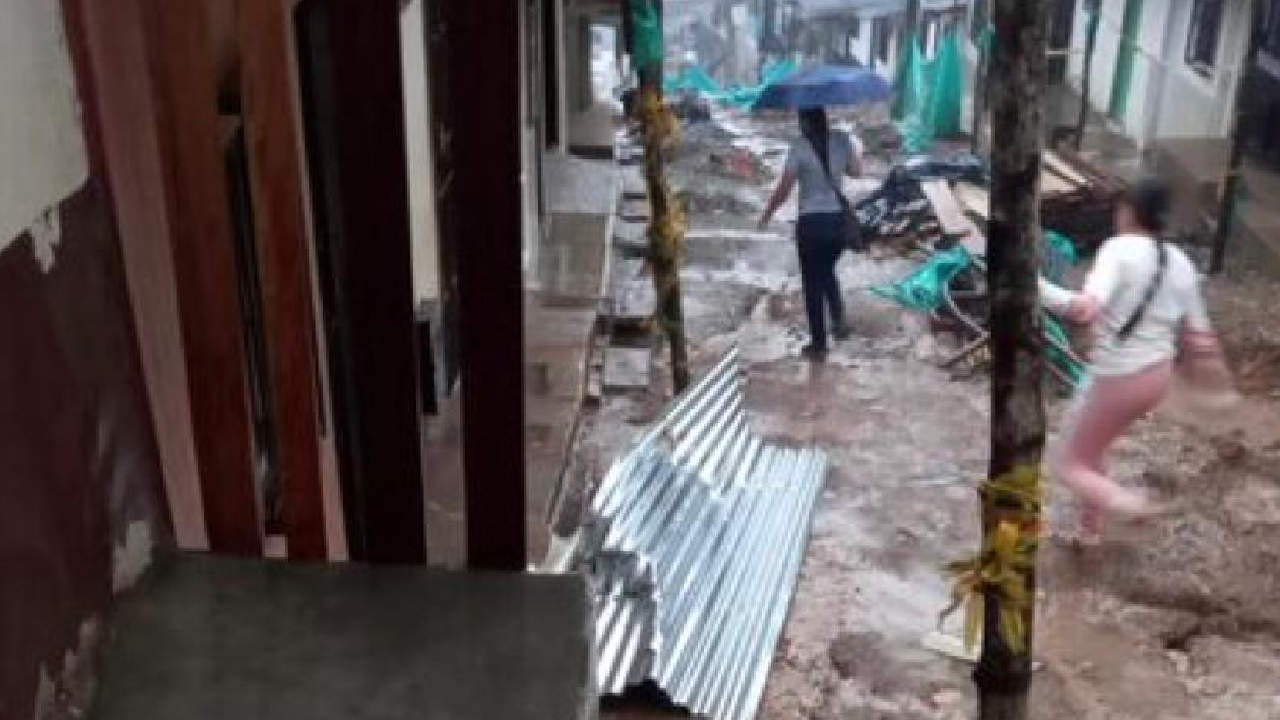 Dos mujeres heridas y viviendas destechadas por vendaval en Anorí