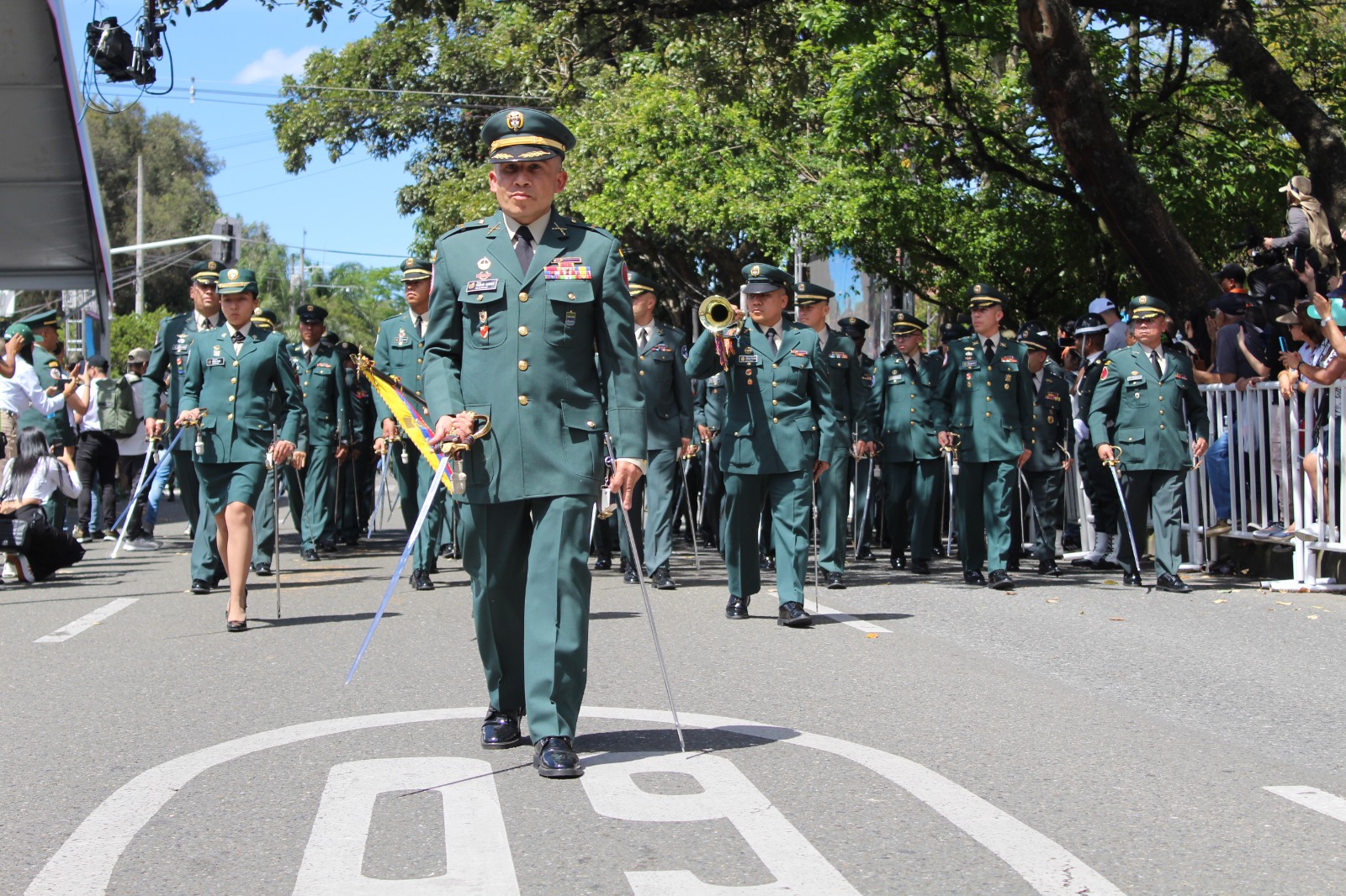 medellin-desfile-20-julio
