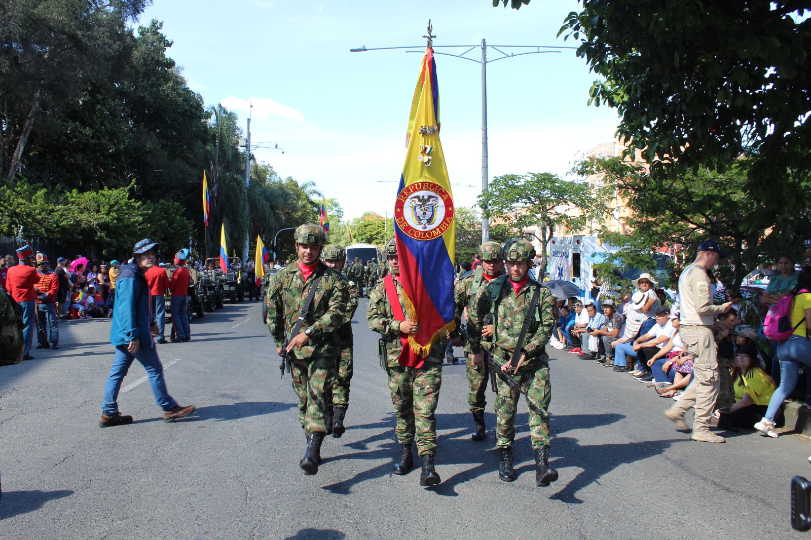 medellin-desfile-20-julio