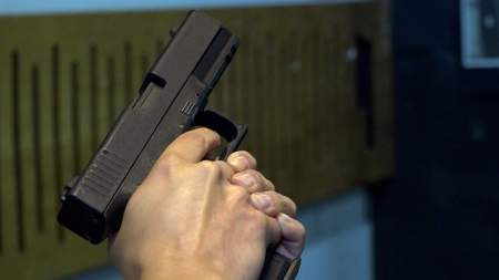 Presuntos delincuentes hurtaron a clientes en una tienda de Pedregal