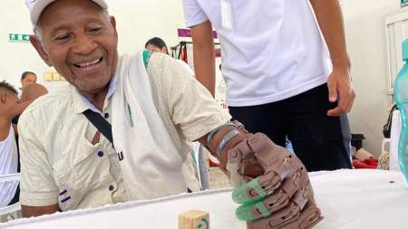 Entregan prótesis 3D en cuatro municipios de Antioquia