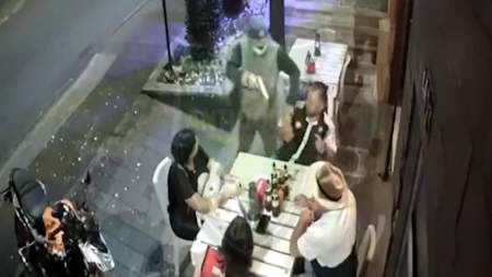 Con video denuncian hurto en establecimiento local de la comuna 9 de Medellín Con video denuncian hurto en establecimiento local de la comuna 9 de Medellín