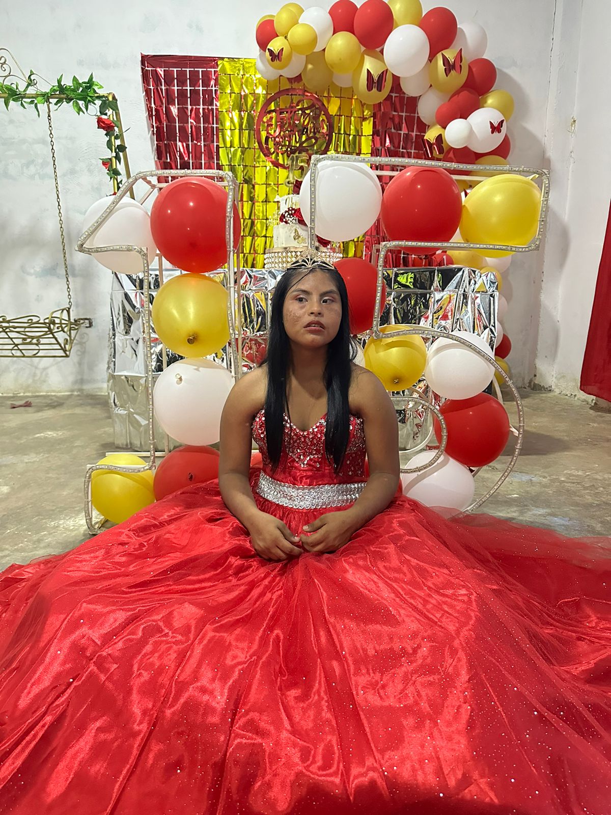 La Policía le cumplió el sueño a una quinceañera en Urabá 4 policia-uraba-15-años-niña