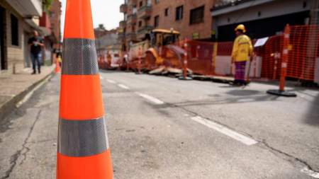 Inició el “Plan parcheo” en vías del municipio de Envigado