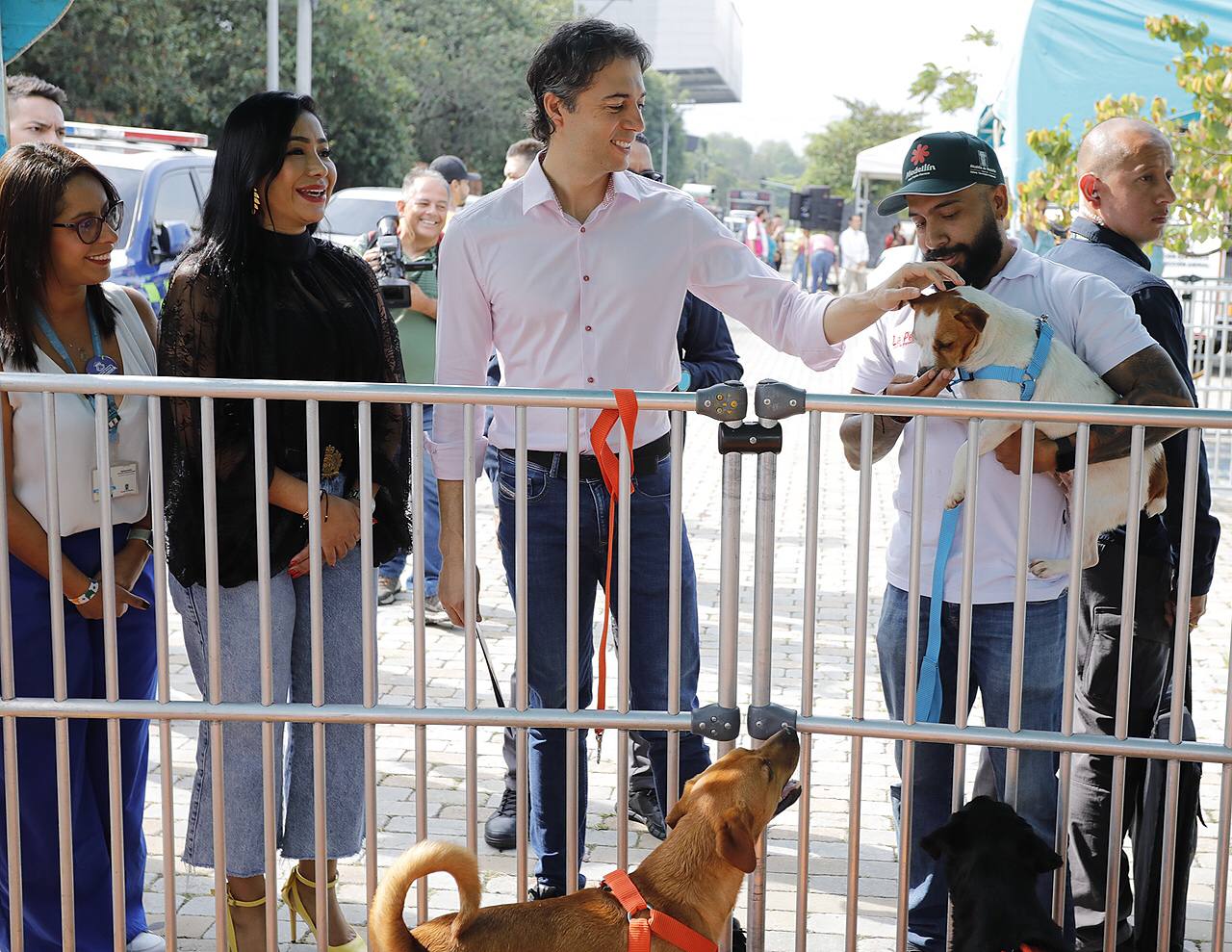 vehiculo-proteccion-animal-medellin