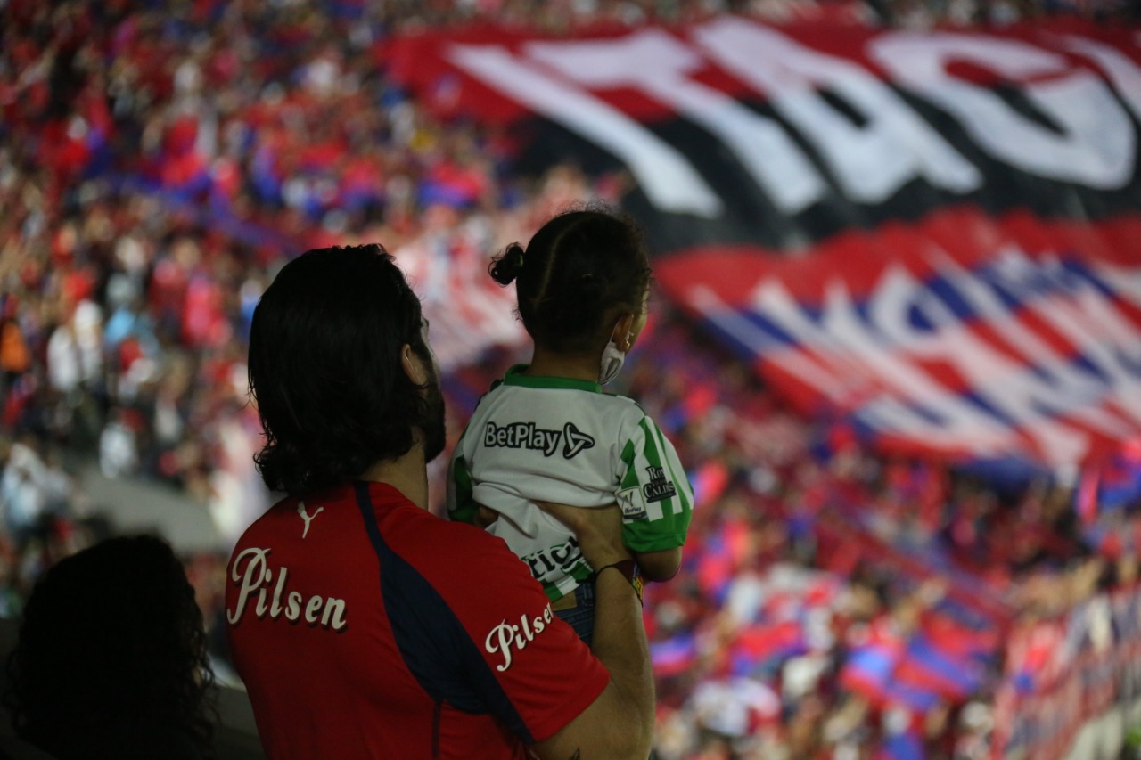 hinchas-america