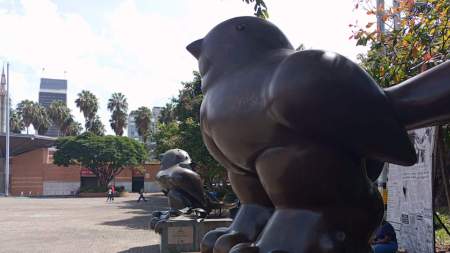 El Pájaro, símbolo del antes y después de Medellín El Pájaro, símbolo del antes y después de Medellín