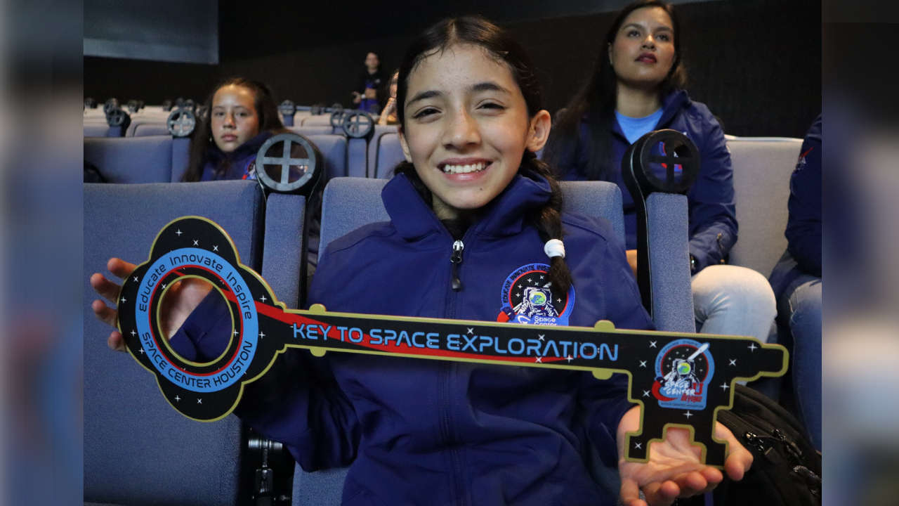 ¡De Medellín a la NASA! Niña viajó para vivir una experiencia como astronauta niña-medellin-viajo-nasa