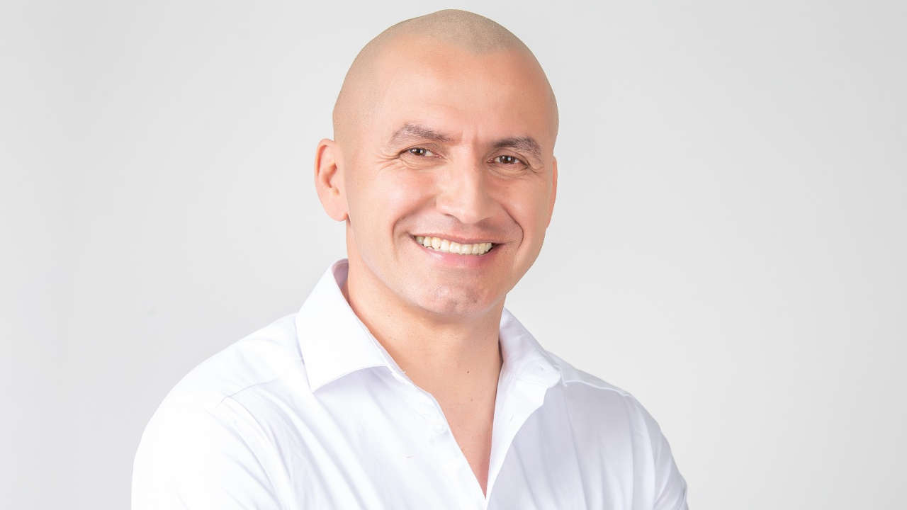 profe-piolo-alcalde-caldas