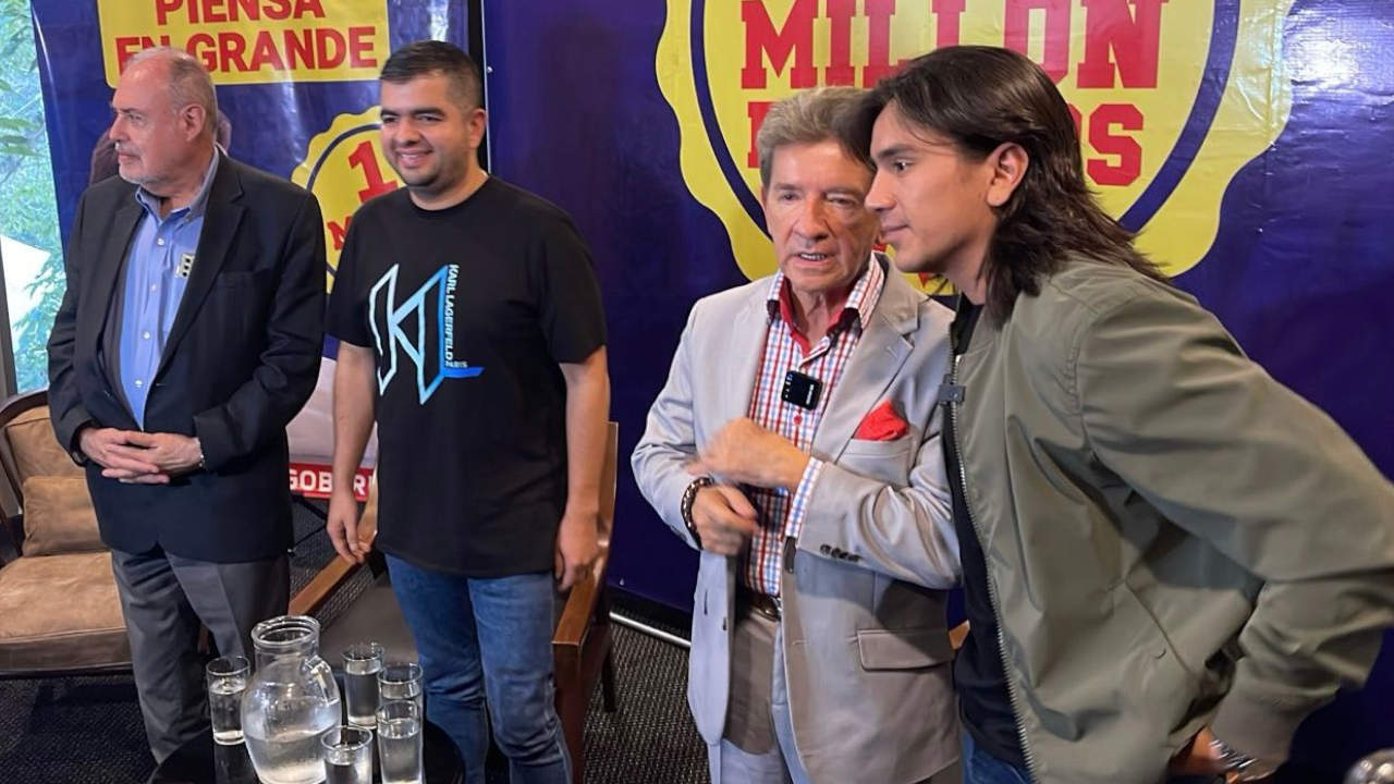 Van por el millón de votos: más candidatos se sumaron a la campaña de Luis Pérez