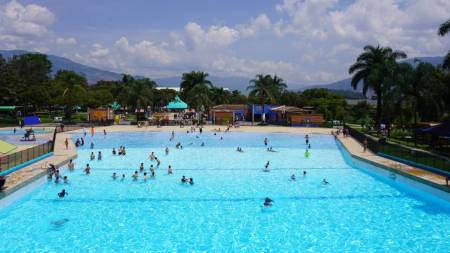 Parque Norte y Aeroparque Juan Pablo II ofrecerán descuento del 20% a votantes este domingo parque-norte-aeroparque-descuento-elecciones
