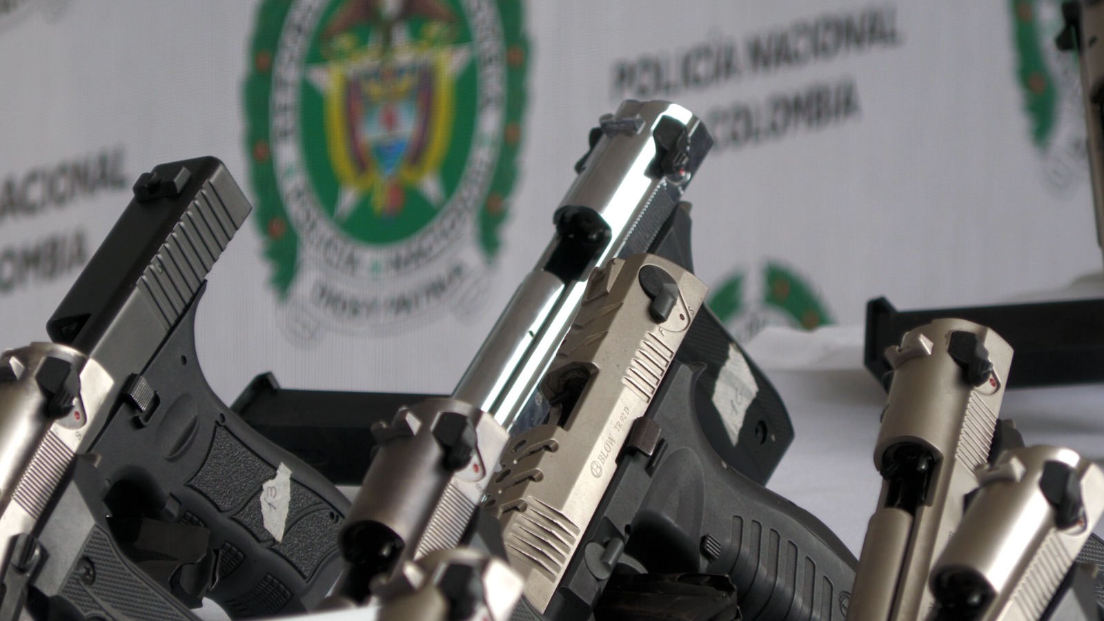armas-policia-antioquia