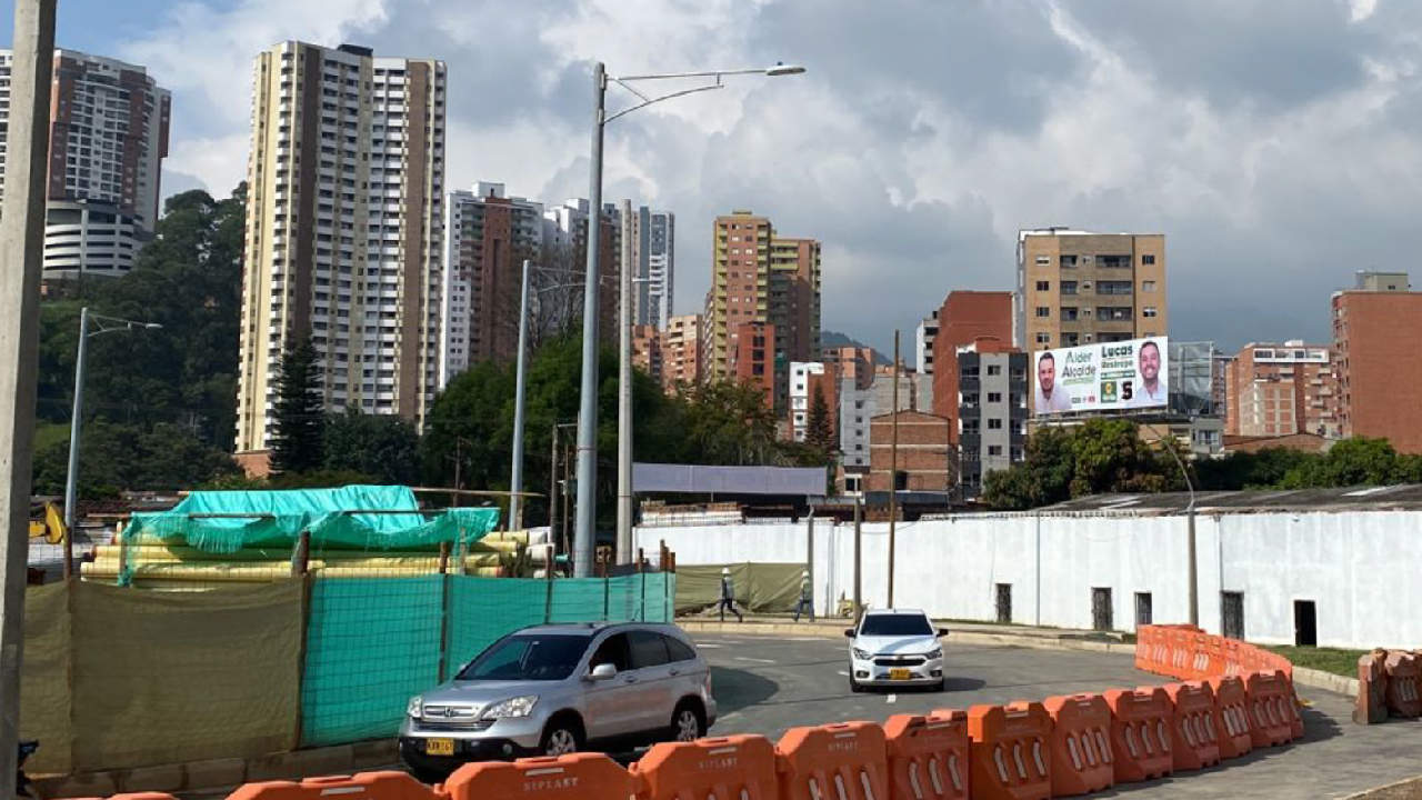 Entregan glorieta y ampliación de la Avenida El Poblado en el ingreso a Sabaneta Entregan glorieta y ampliación de la Avenida El Poblado en el ingreso a Sabaneta