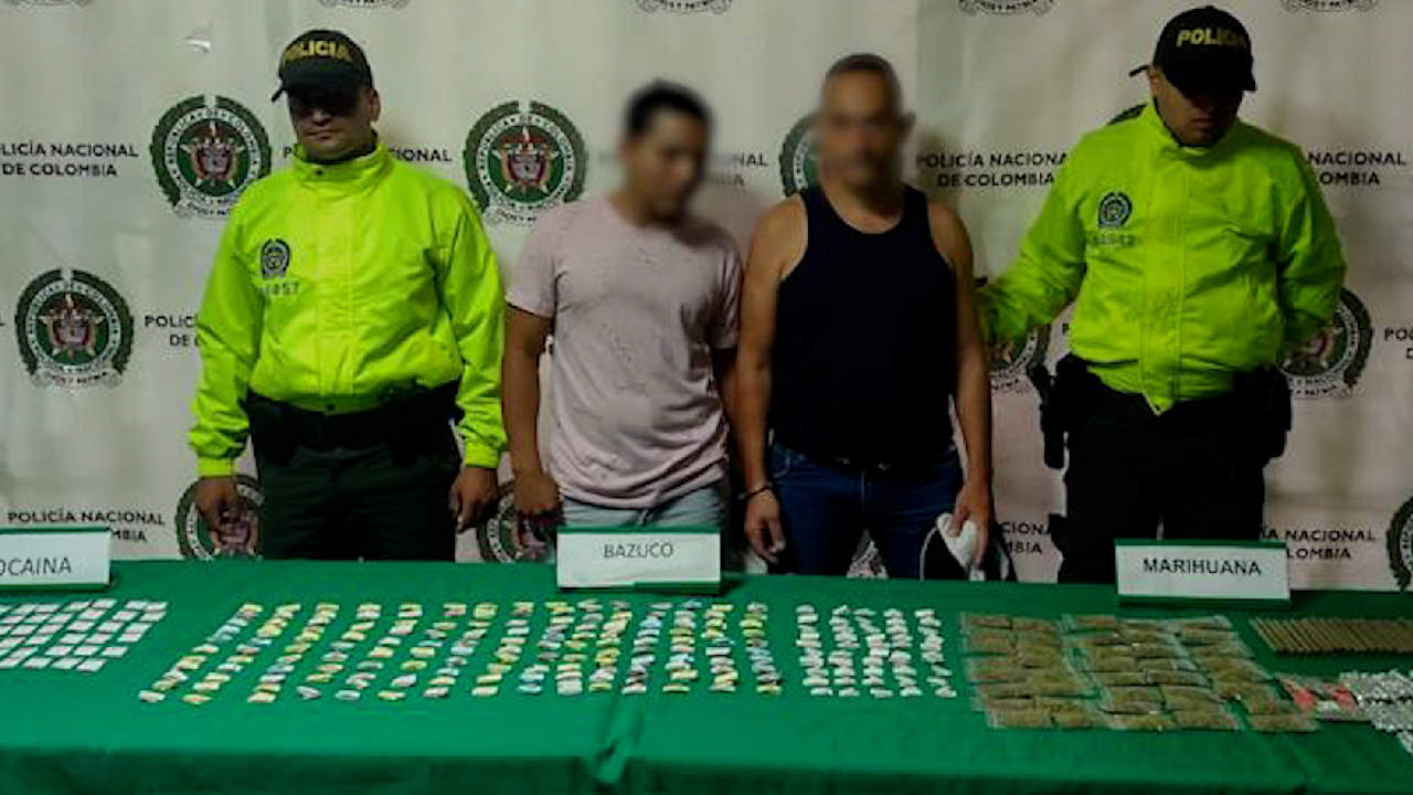 Capturan en el barrio El Bolo de Itagüí a dos presuntos traficantes de estupefacientes