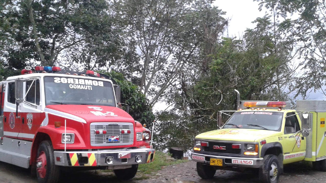 Bomberos de Ituango suspenden labores por supuesta falta de pago Bomberos de Ituango suspenden labores por supuesta falta de pago