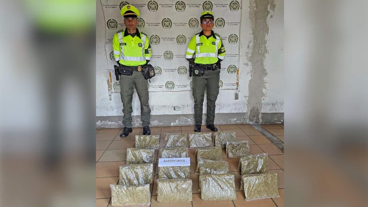 En Santa Bárbara, incautaron marihuana que era transportada en un camión